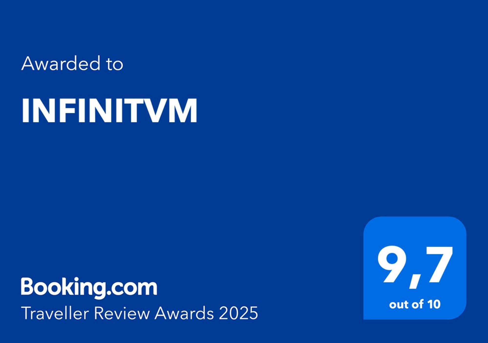 Отель Infinitvm Сигуэнса Экстерьер фото